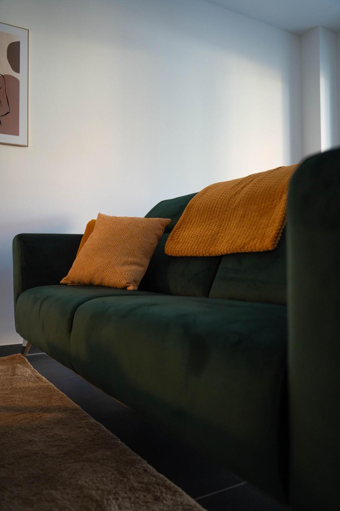 Apartment Modernes Ferienapartment: Komfort & Wohlfuehlen