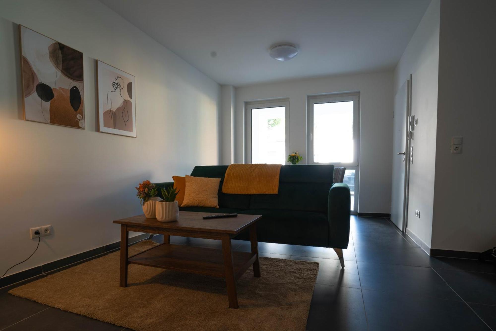 Modernes Ferienapartment: Komfort & Wohlfuehlen